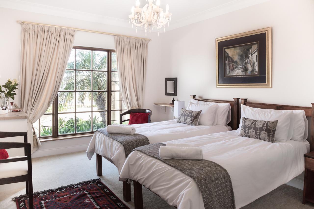 מלון קניסנה Moncrieff Manor מראה חיצוני תמונה