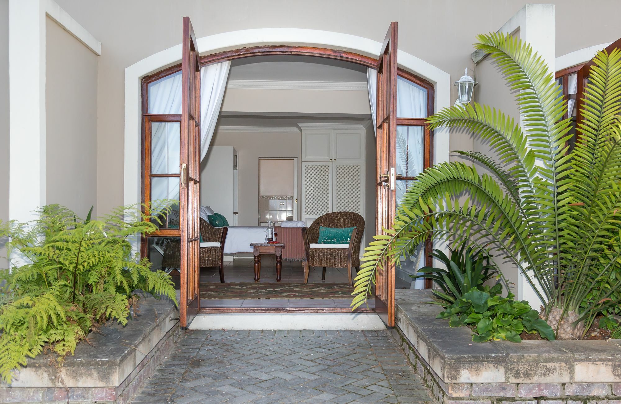 מלון קניסנה Moncrieff Manor מראה חיצוני תמונה